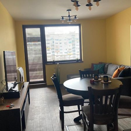 Victor'S Suite , With Private Parking Varna Bagian luar foto