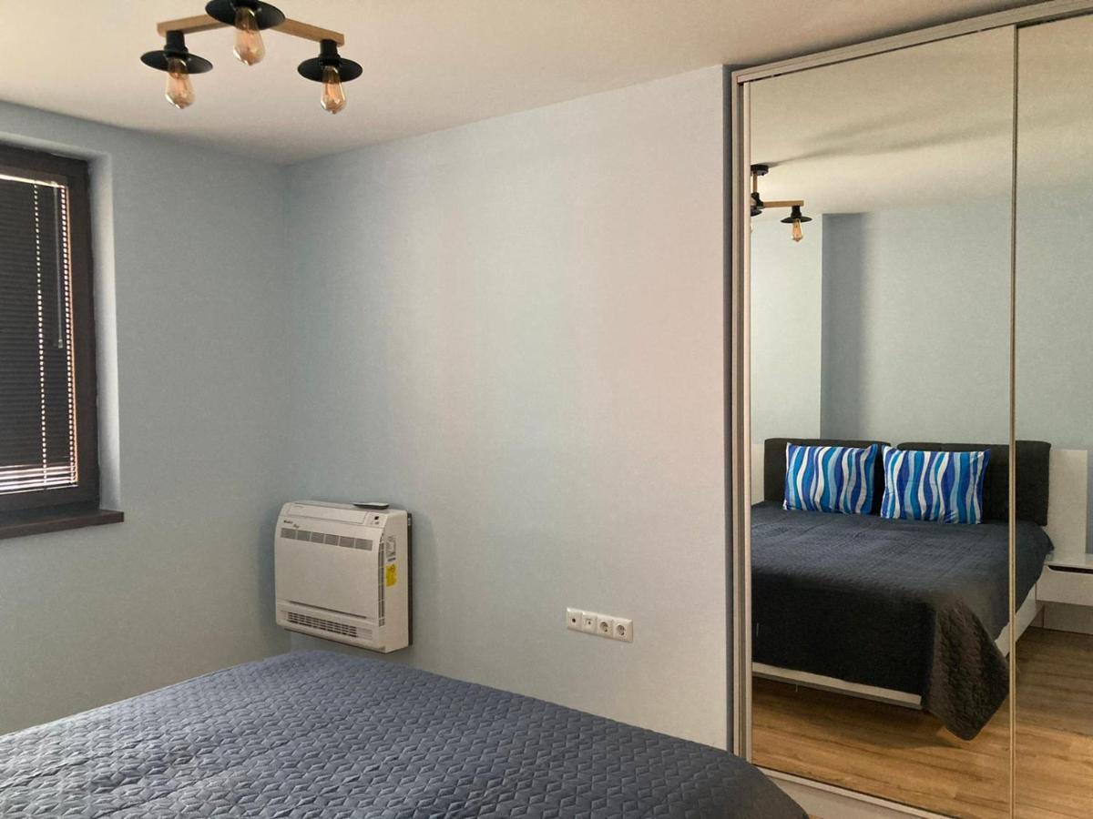 Victor'S Suite , With Private Parking Varna Bagian luar foto
